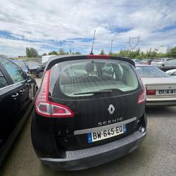 Renault Scenic 3 dCi 130 FAP Ch&acirc;teaugiron
