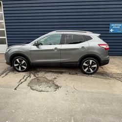 Nissan Qashqai N-Connecta 1.6 dCi 130 Val-Couesnon