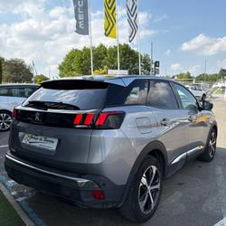 Peugeot 3008 Allure 1.6 BlueHDi 120ch S&amp;S EAT6 L&eacute;cousse
