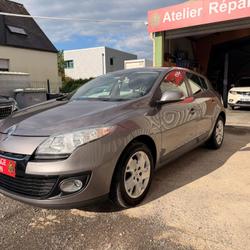 Renault Megane 3 Ovalie Euro 5 M&eacute;gane III dCi 90 FAP eco2 Le Rheu