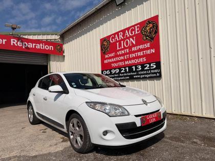 Renault Megane - Dynamique Euro 5  Mégane III dCi 130 FAP eco2 - 6 490 €