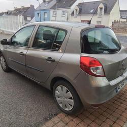 Renault Clio 3 Authentique dCi 70 eco2 Ploemeur