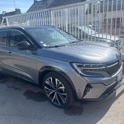 Renault Austral Iconic E-Tech hybrid 200 Ploemeur