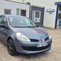 Renault Clio 3 Confort Dynamique 1.2 16V 75 Mor&eacute;ac