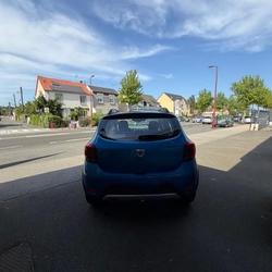 Dacia Sandero Stepway TCe 90 Yvr&eacute;-l'&Eacute;v&ecirc;que