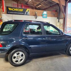 Mercedes Classe M  Saint-Jean-des-Champs