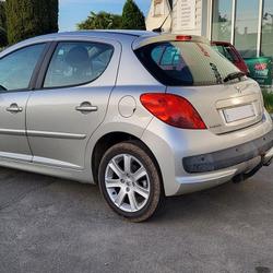 Peugeot 207 Premium Pack A 1.6 VTi 16V 120ch S&eacute;v&eacute;rac