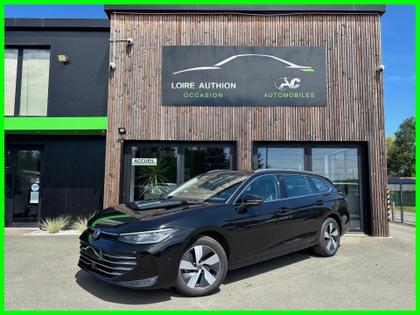 Volkswagen Passat - Life Plus  1.5 eTSI OPF 150 DSG7 - 29 990 €