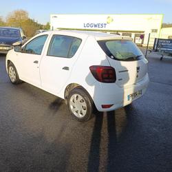Dacia Sandero Essentiel Blue dCi 75 Les Sorini&egrave;res