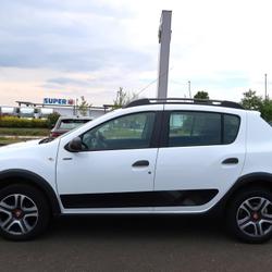 Dacia Sandero SL Techroad TCe 90 Plo&euml;rmel