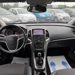 Opel Astra Connect Pack 1.4 Turbo 140 ch Pl&eacute;ch&acirc;tel