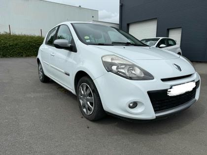 Renault Clio - Expression Clim  dCi 90 eco2 - 4 690 €