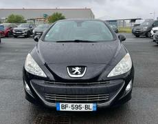 Peugeot 308 CC phase 1 Minihy-Tréguier