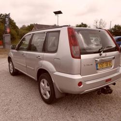 Nissan XTrail Confort 2.2L dCi &Eacute;roudeville
