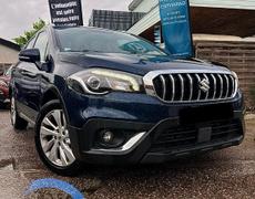 Suzuki S Cross Saint-Sulpice-la-Pointe