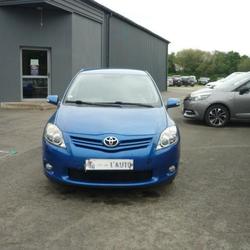 Toyota Auris Dynamic 126 D-4D FAP Cordemais