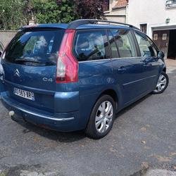 Citroen Grand C4 Picasso Millenium BMP6 HDi 110 FAP Marolles-en-Brie