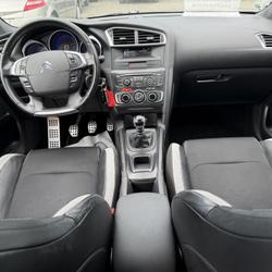 DS DS4 Chic e-HDi 110 Airdream Ch&acirc;teaugiron