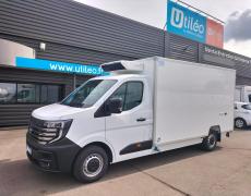 Nissan Interstar Laval