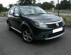 Dacia Sandero - Stepway  1.5 dCi 70 eco2 - 4 800 €