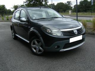Dacia Sandero - Stepway  1.5 dCi 70 eco2 - 4 800 €