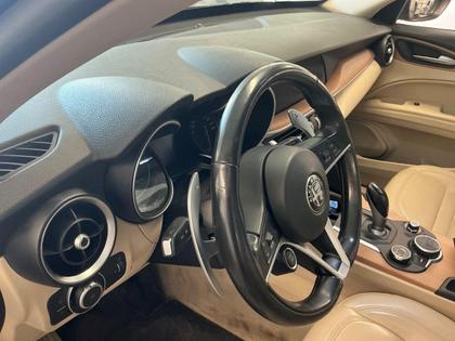 Alfa Romeo Stelvio - Super  2.0T 280 ch Q4 AT8 - 25 900 €