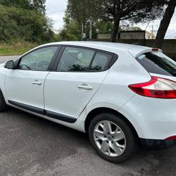 Renault Megane 3 Ovalie Euro 5 M&eacute;gane III dCi 90 FAP eco2 Saint-Nazaire