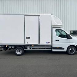 Nissan Interstar N-CONNECTA CSC BOX 3T5 L4H1 2.0 DCI 170 CH RWD RJ Sainte-Gemmes-sur-Loire
