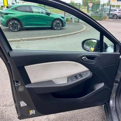 Renault Clio 5 Techno TCe 140 Segr&eacute;-en-Anjou Bleu