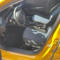 Peugeot 208 Like PureTech 75 S&amp;S BVM5 Br&eacute;al-sous-Montfort