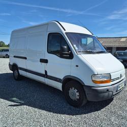 Renault Master CCB L2H2 BASE 2.5 TD 80 CV Belle-Isle-en-Terre