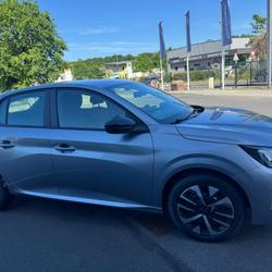 Peugeot 208 Style Hybrid 110 ch e-DCS6 Aigrefeuille-sur-Maine