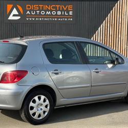 Peugeot 307 STYLE 1.6 HDI 90 Verri&egrave;res-en-Anjou