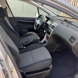 Peugeot 307 STYLE 1.6 HDI 90 Verri&egrave;res-en-Anjou