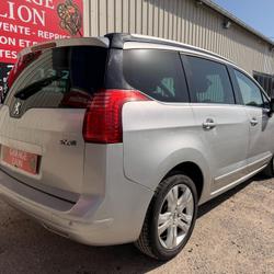 Peugeot 5008 Premium 5pl 1.6 HDi 112ch FAP BVM6 Le Rheu