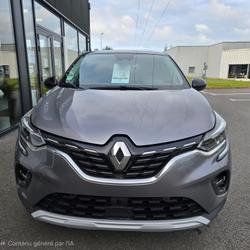 Renault Captur Techno fast track E-Tech full hybrid 145 Quimperl&eacute;