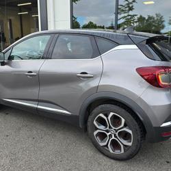 Renault Captur Techno fast track E-Tech full hybrid 145 Quimperl&eacute;