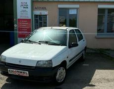 Renault Clio 1 Domagné