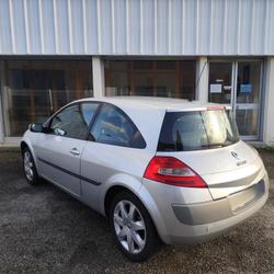 Renault Megane Coupe Expression M&eacute;gane II Coup&eacute; 1.5 dCi 105 eco2 Le Rheu