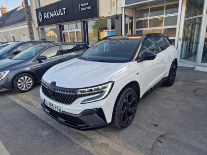 Renault Austral - Techno esprit Alpine  E-Tech hybrid 200 - 27 990 €