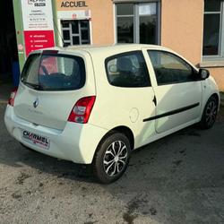 Renault Twingo 2 1.2 16v 75 eco2 Domagn&eacute;