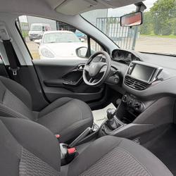 Peugeot 208 Active 1.6 BlueHDi 75ch BVM5 Loh&eacute;ac