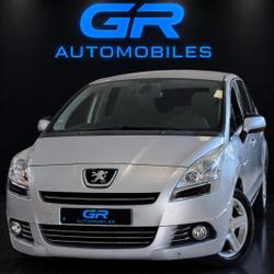 Peugeot 5008 Premium 5pl 1.6 HDi 112ch FAP BVM6 Qu&eacute;vert