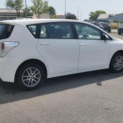 Toyota Verso Feel! 112 D-4D FAP Les Sorini&egrave;res