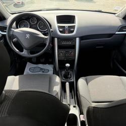 Peugeot 207+ 1.4e 75ch Ch&acirc;teaugiron
