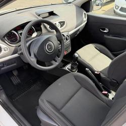 Renault Clio 3 Expression Clim Euro 5 dCi 75 eco2 Domloup