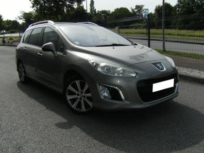 Peugeot 308 SW - Business Pack  1.6 e-HDi 112ch FAP - 6 970 €