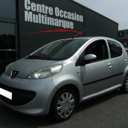 Peugeot 107 Urban Move 1.4 HDi Plo&euml;rmel