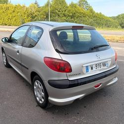 Peugeot 206 1.4e 75ch Noyant-Villages