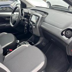 Toyota Aygo x-play 1.0 VVT-i x-shift Sainte-Luce-sur-Loire